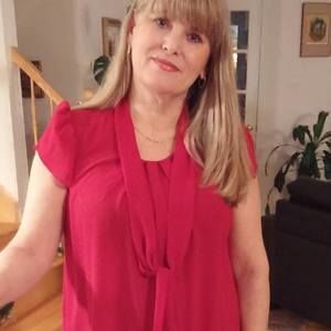 Meet your Posher, Anna